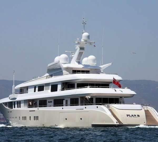 Yacht PLAN B, ADM Kiel | CHARTERWORLD Luxury Superyacht Charters